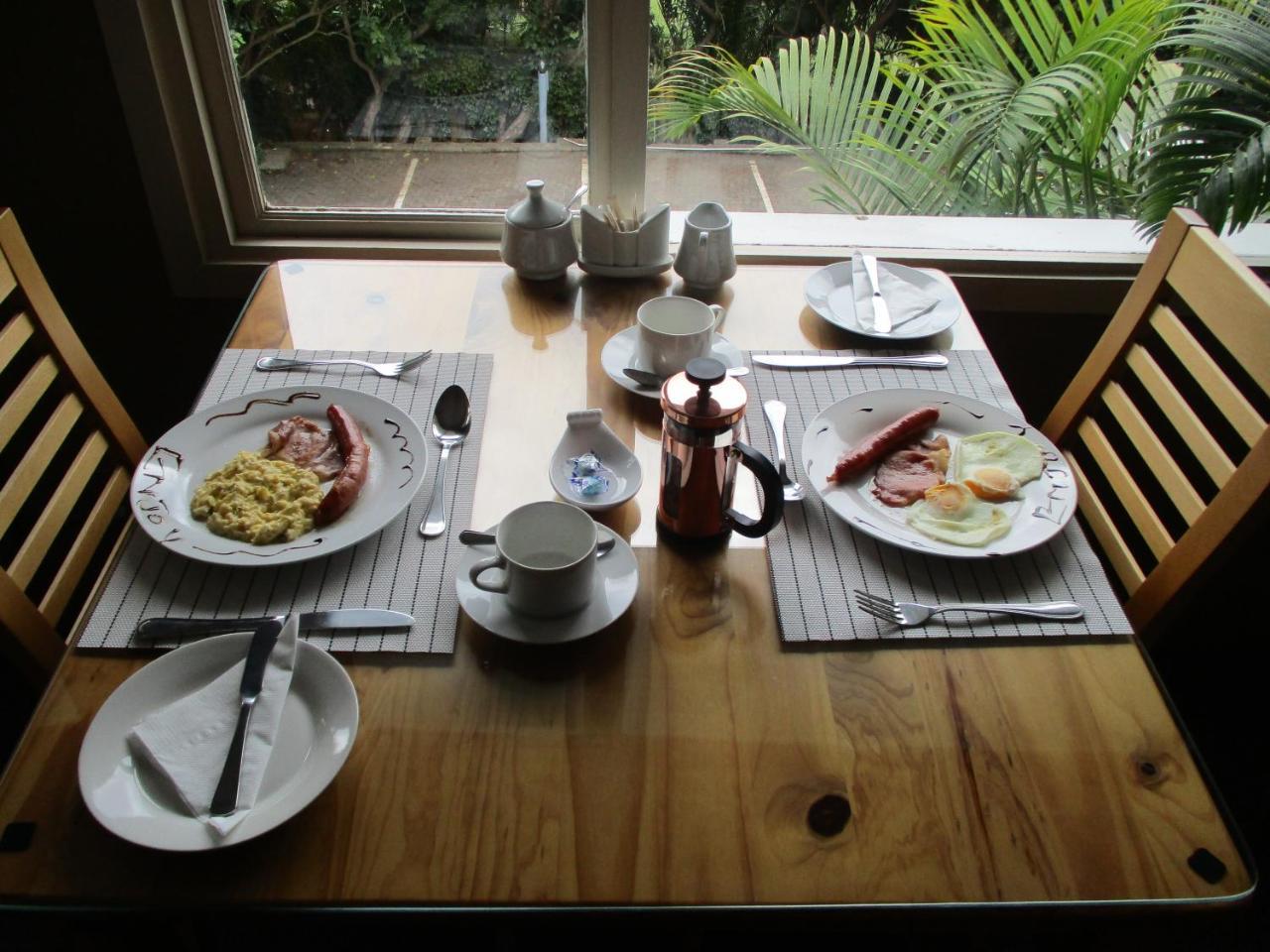 Knysna Herons Guest House Zewnętrze zdjęcie