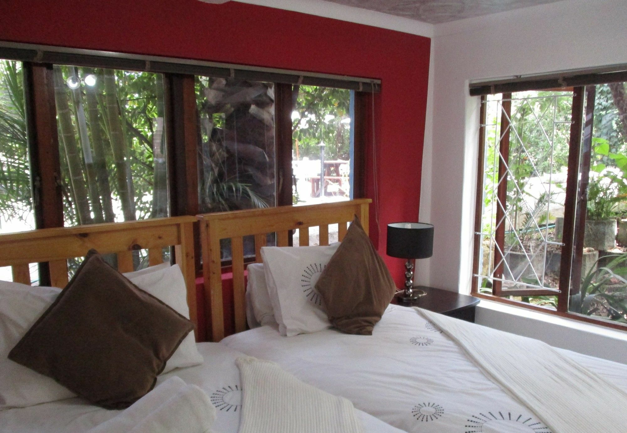 Knysna Herons Guest House Zewnętrze zdjęcie